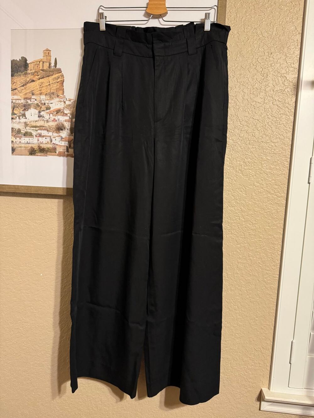 NWT Banana Republic Black Trouser Wide Legged Size 14